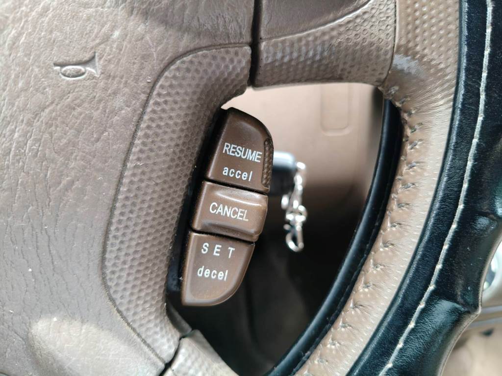 4WD 休旅車 CR-V 休旅車 2.0 4WD 自排 定速 導航 10吋安卓主機 無待修 保證無泡水 無重大事故 車況優【意 洽 :0958-681555 Line 同電話，呂先生，歡迎聯絡】  第9張相片