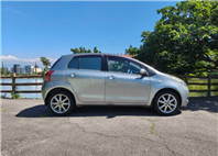2007年式 YARIS 一手車 保證無泡水 無重大事故 車況佳【意 洽 :0958-681555 Line 同電話，呂先生，歡迎聯絡賞車，謝謝!】  第2張縮圖