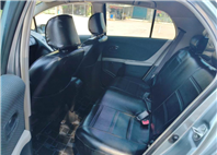 2007年式 YARIS 一手車 保證無泡水 無重大事故 車況佳【意 洽 :0958-681555 Line 同電話，呂先生，歡迎聯絡賞車，謝謝!】  第4張縮圖