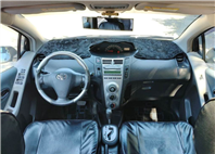2007年式 YARIS 一手車 保證無泡水 無重大事故 車況佳【意 洽 :0958-681555 Line 同電話，呂先生，歡迎聯絡賞車，謝謝!】  第5張縮圖