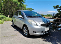 2007年式 YARIS 一手車 保證無泡水 無重大事故 車況佳【意 洽 :0958-681555 Line 同電話，呂先生，歡迎聯絡賞車，謝謝!】  第10張縮圖