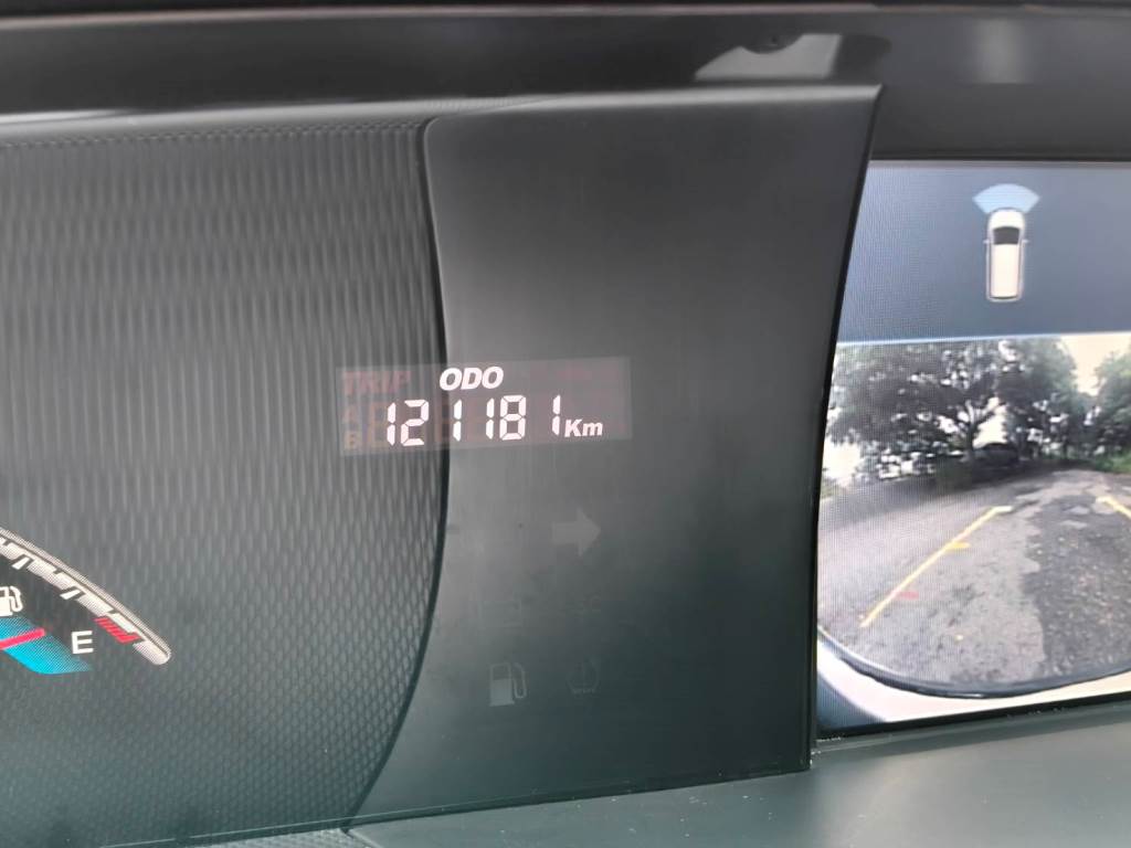M7 TURBO ECO HYPER 休旅車 2.2渦輪增壓 頂級旗艦型 手自排 天窗 恆溫 定速 電動椅 記憶座椅 360度環景影像 雙電動側滑門 一手車 跑12萬 【意洽 : 0958-681555 Line 同電話，呂先生，歡迎聯絡】  第8張相片