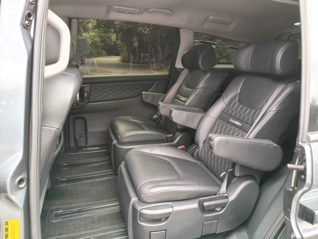 M7 TURBO ECO HYPER 休旅車 2.2渦輪增壓 頂級旗艦型 手自排 天窗 恆溫 定速 電動椅 記憶座椅 360度環景影像 雙電動側滑門 一手車 跑12萬 【意洽 : 0958-681555 Line 同電話，呂先生，歡迎聯絡】  第11張相片