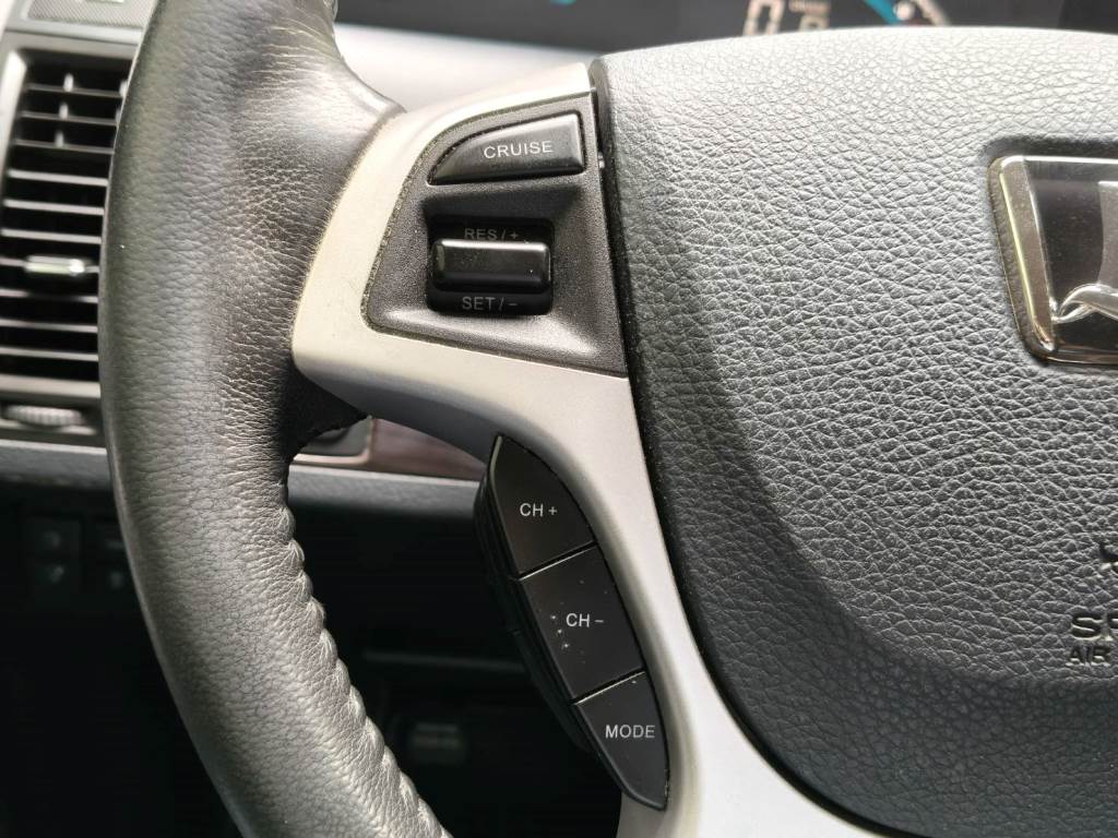 M7 TURBO ECO HYPER 休旅車 2.2渦輪增壓 頂級旗艦型 手自排 天窗 恆溫 定速 電動椅 記憶座椅 360度環景影像 雙電動側滑門 一手車 跑12萬 【意洽 : 0958-681555 Line 同電話，呂先生，歡  第14張相片