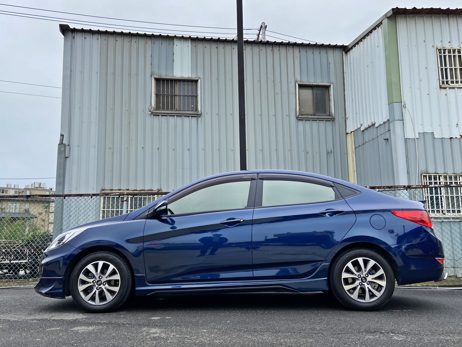 實車實價 可線上視訊賞車 FB搜尋【誠信小邱 專業中古車經理人】  第2張相片