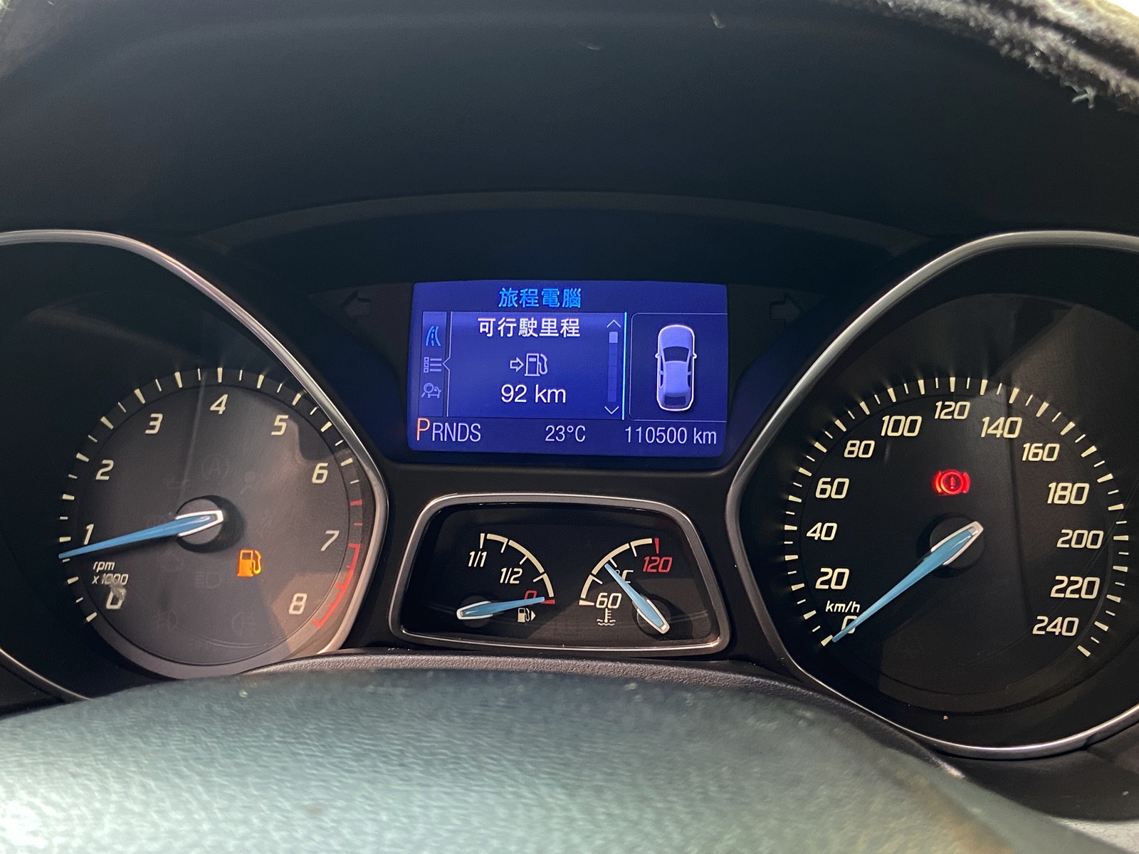實車實價 可線上視訊賞車 FB搜尋【誠信小邱 專業中古車經理人】  第8張相片