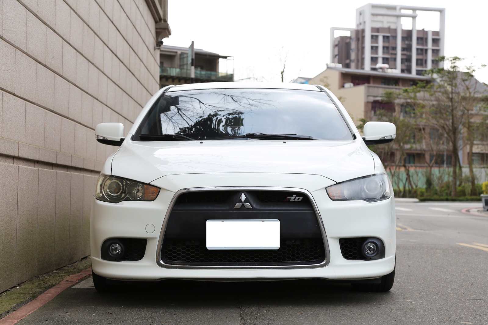 實車實價 可線上視訊賞車 FB搜尋【誠信小邱 專業中古車經理人】  第4張相片