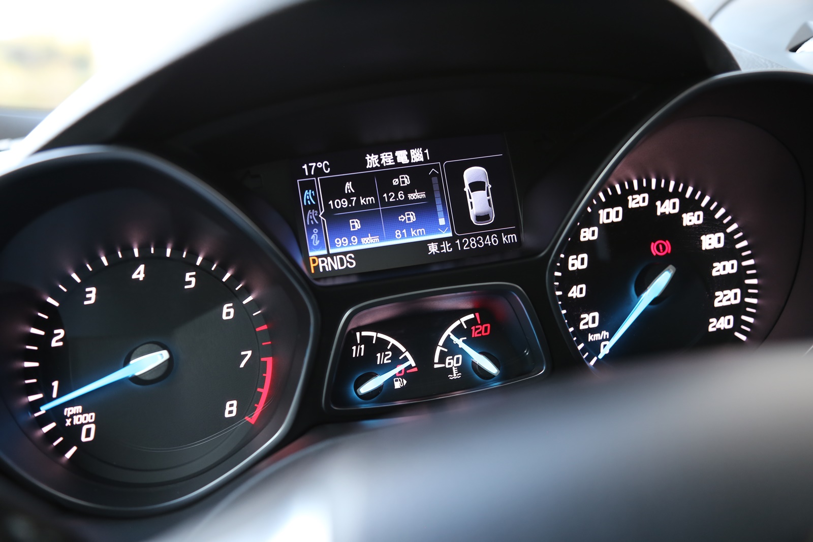 實車實價 可線上視訊賞車 FB搜尋【誠信小邱 專業中古車經理人】  第5張相片