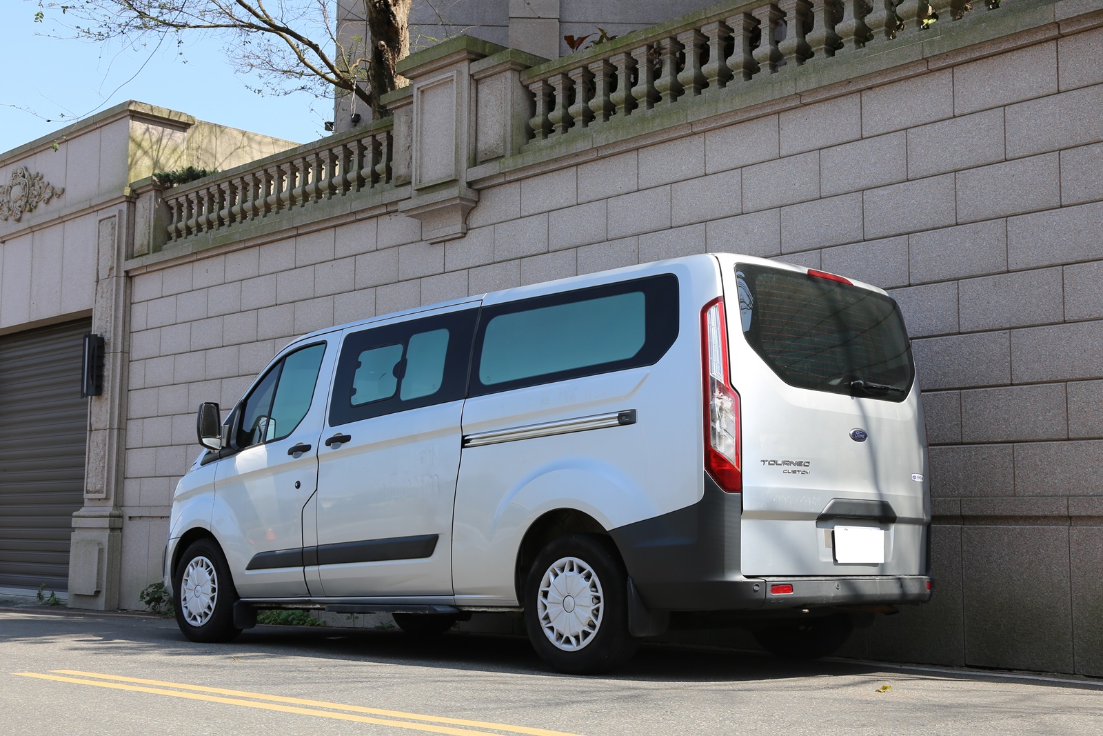 實車實價 可線上視訊賞車 FB搜尋【誠信小邱 專業中古車經理人】  第3張相片