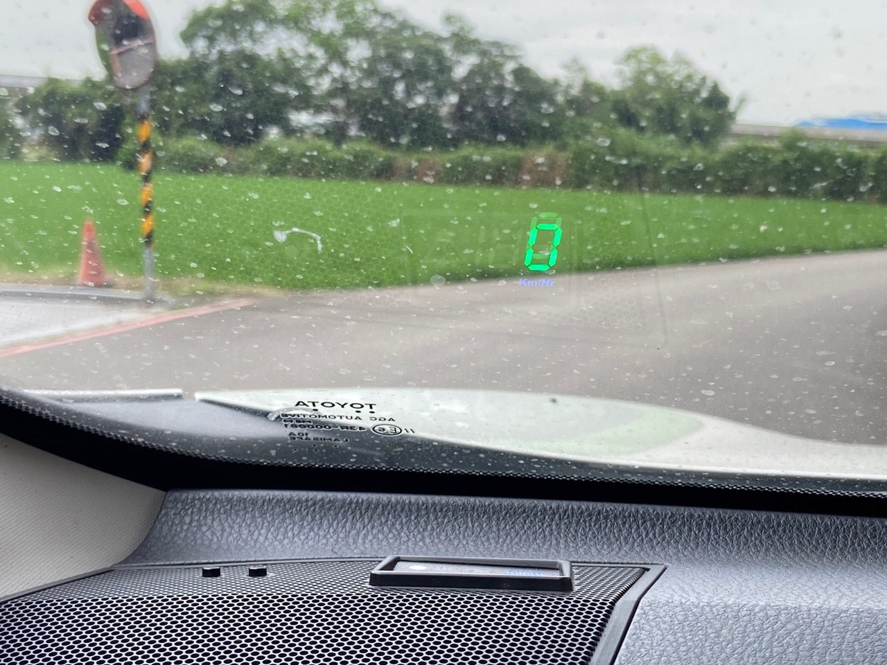 實車在店 四代小改款RAV4 Hybrid油電版 里程只跑4萬 市場稀有油電車   第10張相片