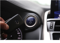 油電F-sport AWD版 實車實價 可線上視訊賞車 FB搜尋【誠信小邱 專業中古車經理人】  第9張縮圖