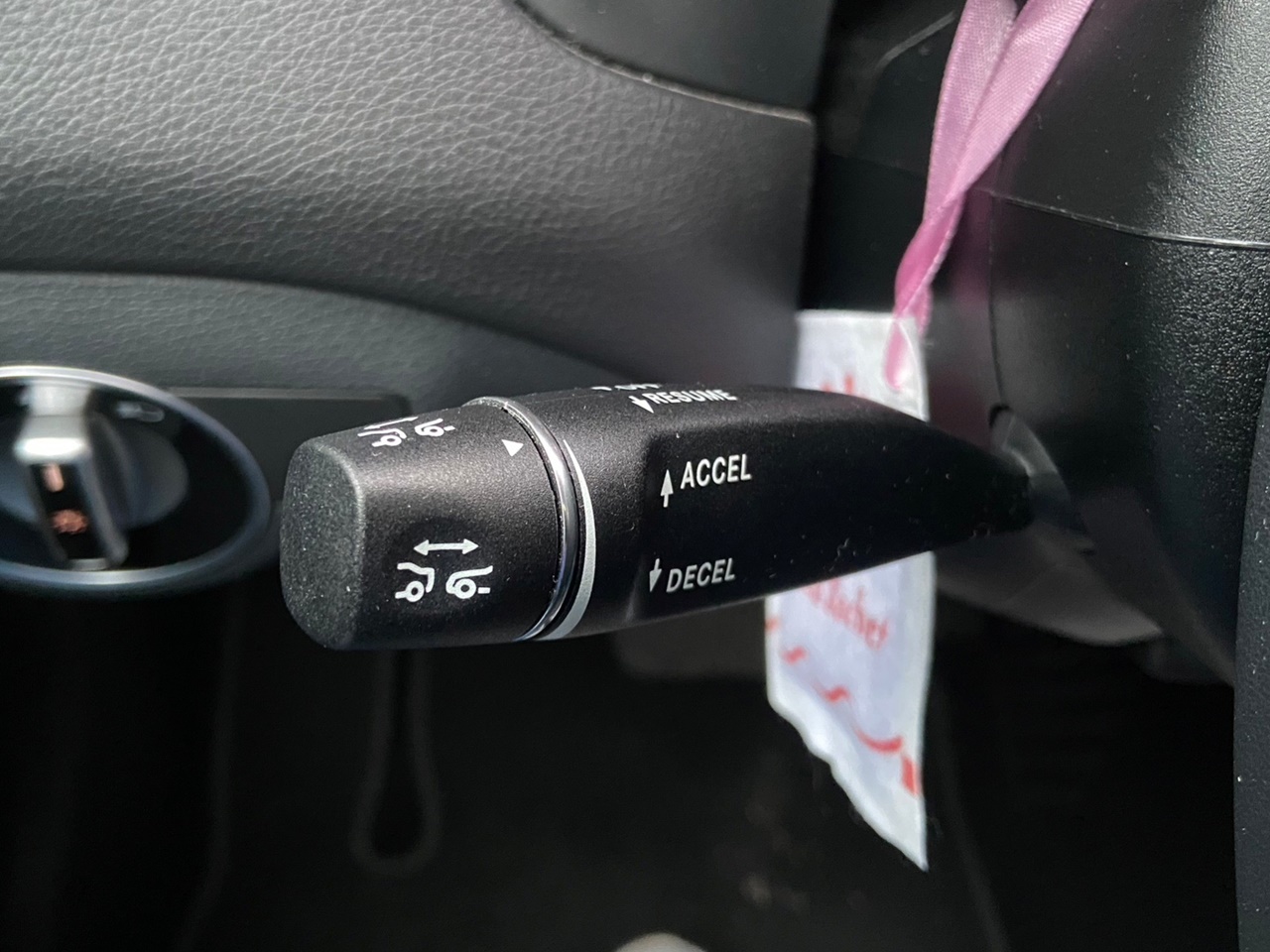 加規大滿配 GLA250 AMG 實車實價 FB搜尋 誠信小邱 專業中古車經理人  第8張相片