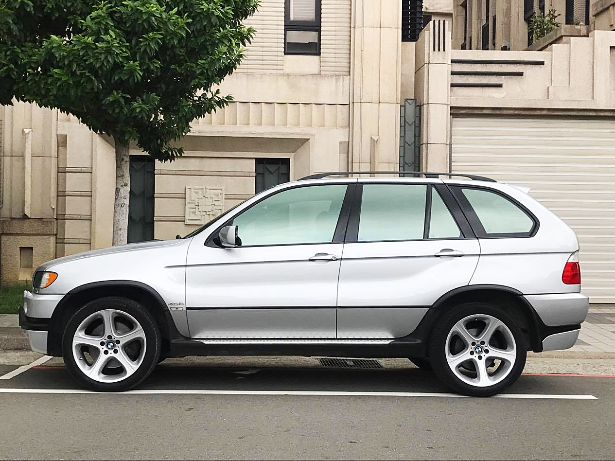 實車實價 FB搜尋【誠信小邱 專業中古車經理人】全額貸款低利率0元交車  第2張相片