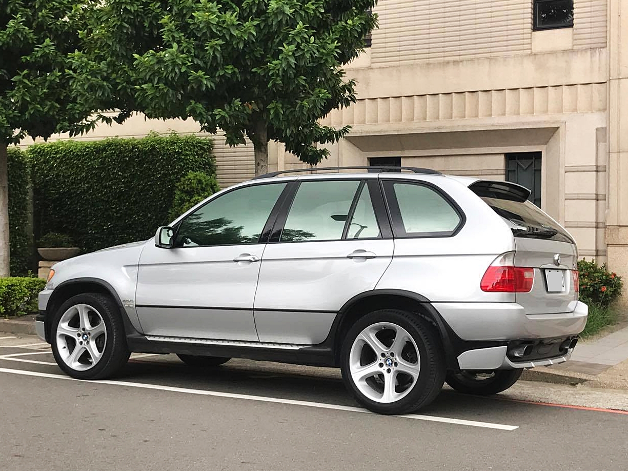 實車實價 FB搜尋【誠信小邱 專業中古車經理人】全額貸款低利率0元交車  第7張相片