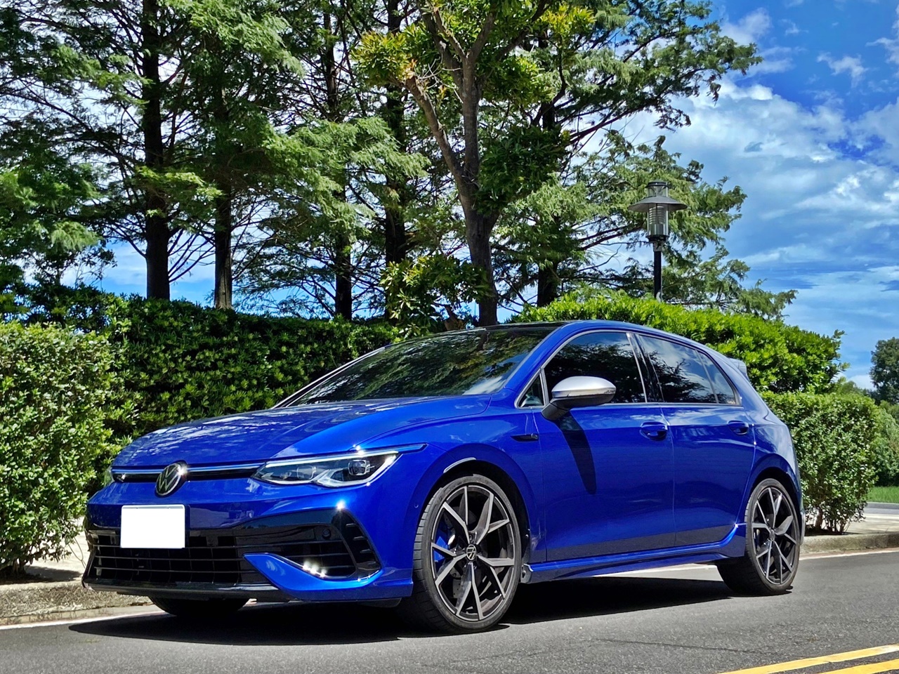 實車實價 FB搜尋【誠信小邱 專業中古車經理人】全額貸款低利率  第1張相片