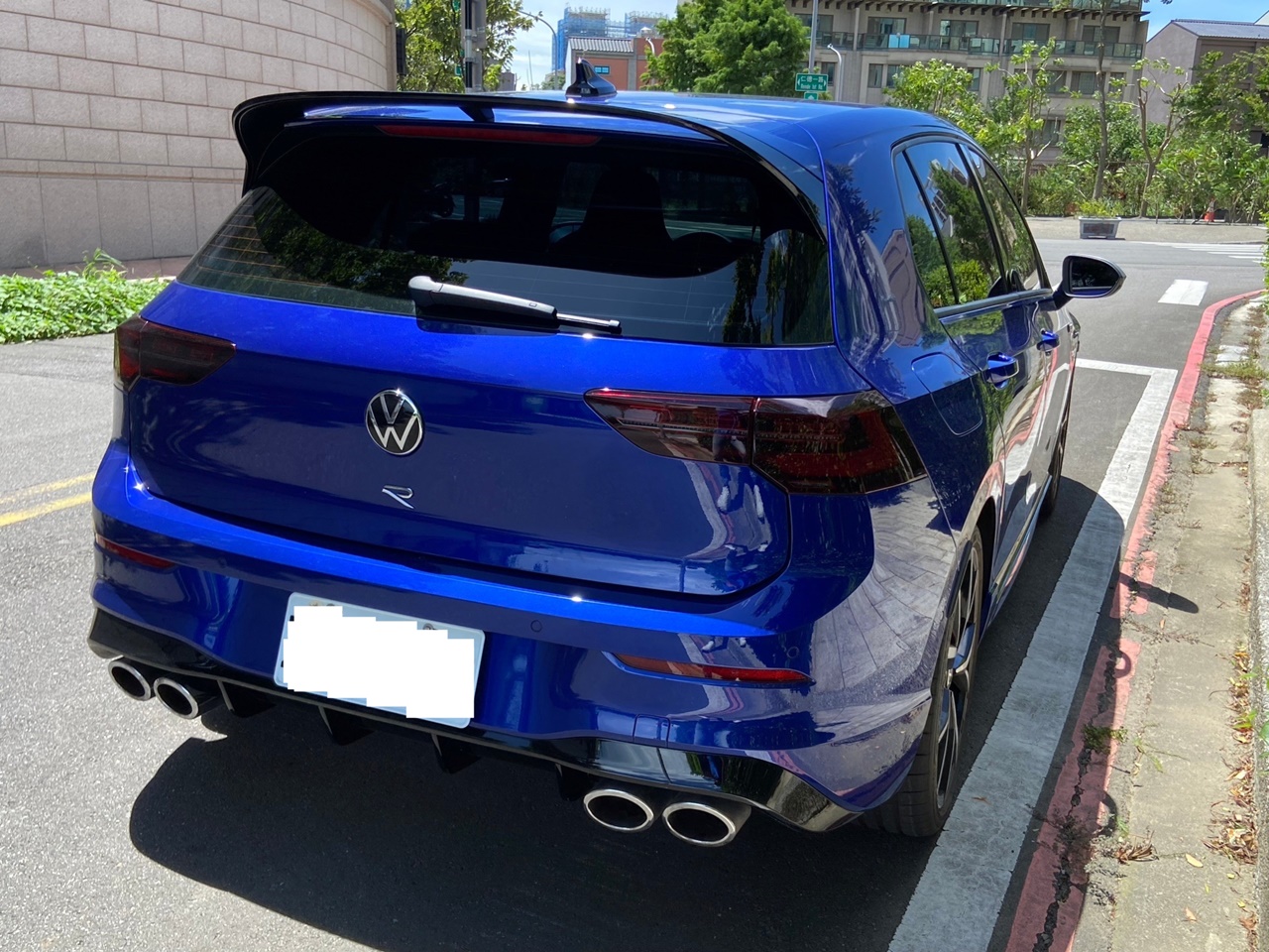 實車實價 FB搜尋【誠信小邱 專業中古車經理人】全額貸款低利率  第3張相片