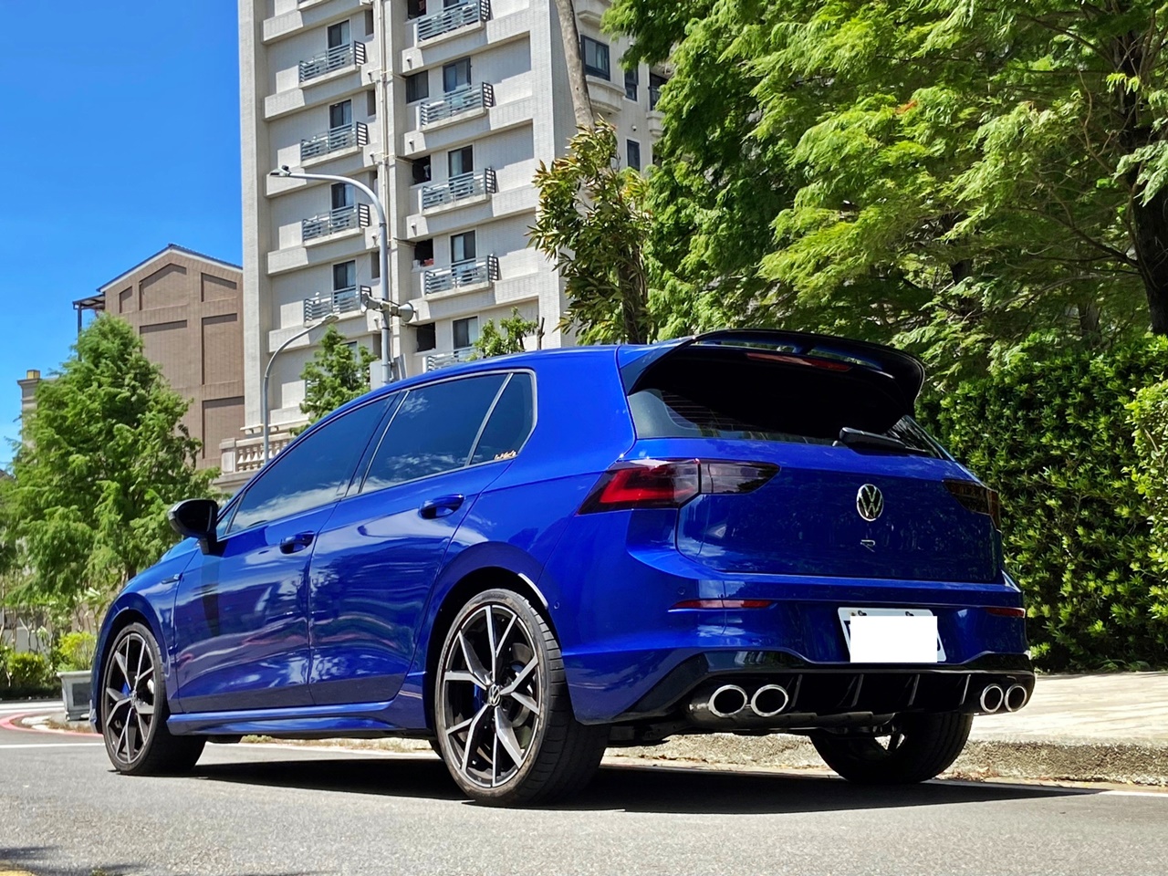 實車實價 FB搜尋【誠信小邱 專業中古車經理人】全額貸款低利率  第13張相片