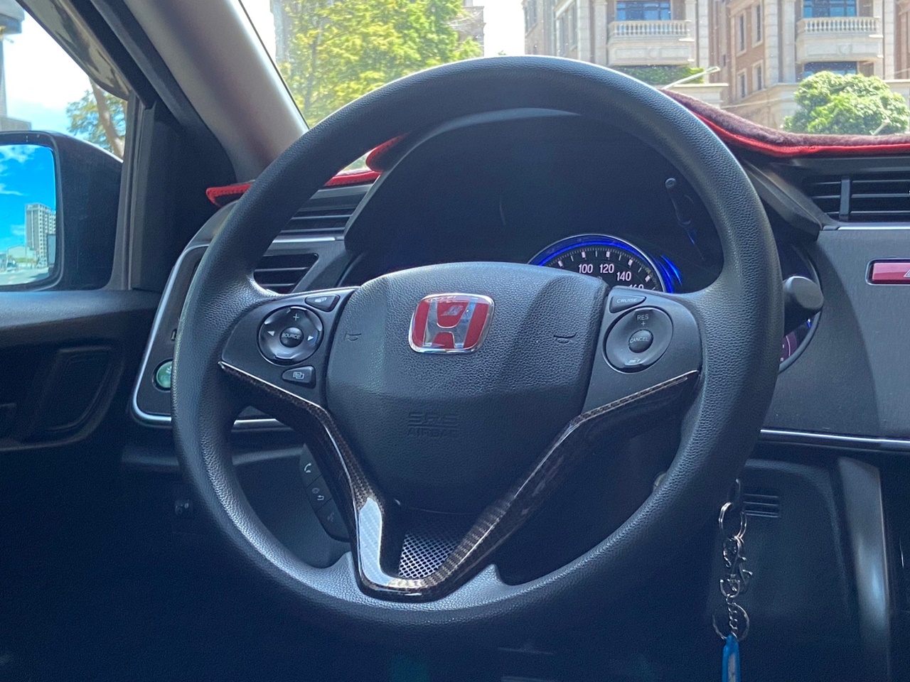 實車實價 FB搜尋【誠信小邱 專業中古車經理人】全額貸款低利率  第4張相片