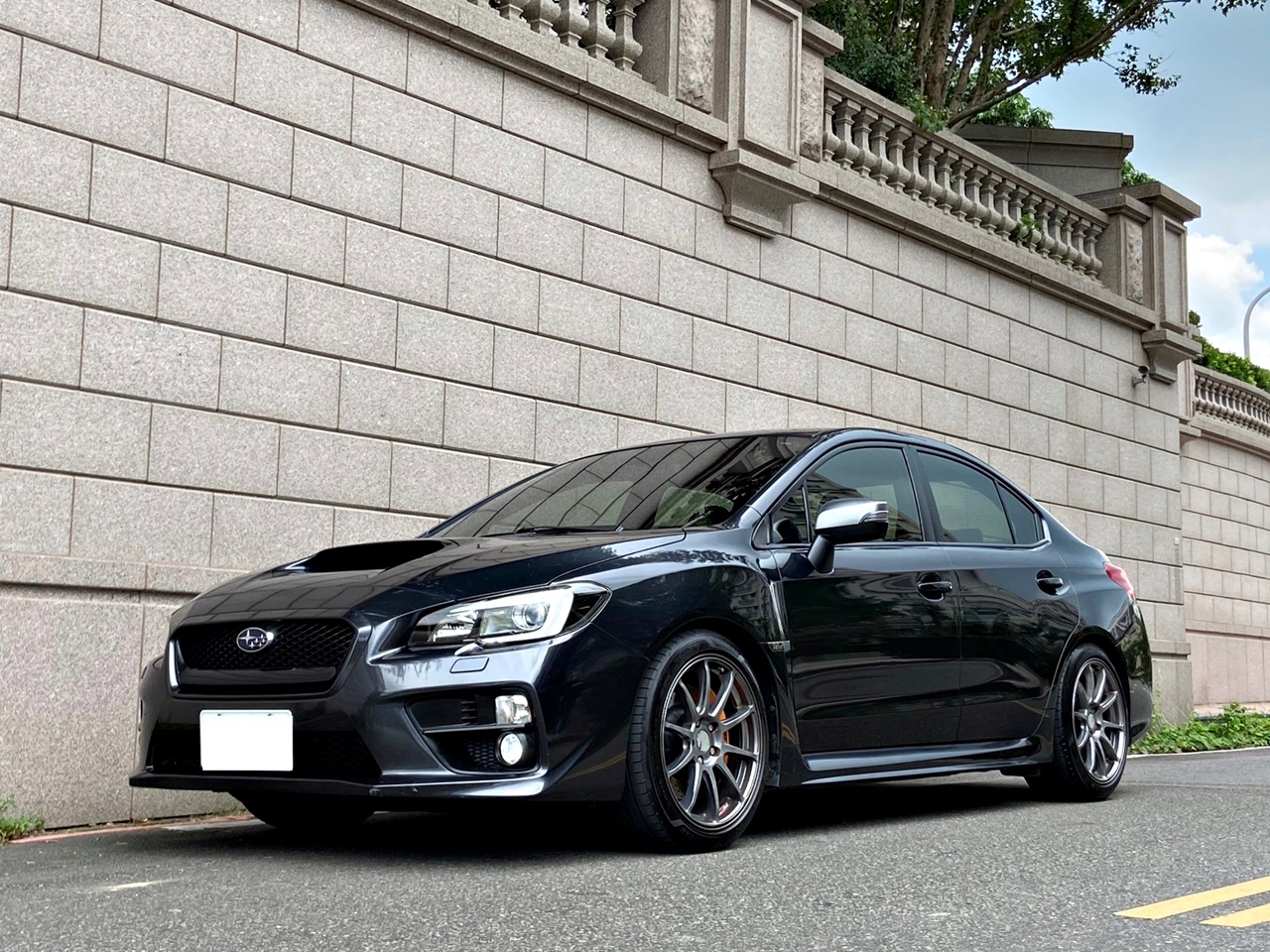 實車實價 FB搜尋【誠信小邱 專業中古車經理人】全額貸款低利率  第1張相片