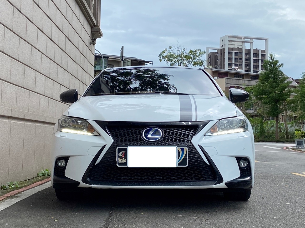 實車實價 FB搜尋【誠信小邱 專業中古車經理人】全額貸款低利率  第5張相片