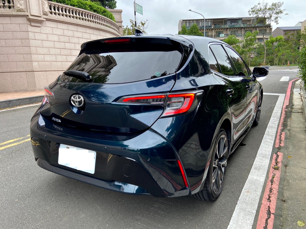 FB搜尋【誠信小邱專業中古車經理人】全額貸 免頭款 低利率 / 職軍貸優惠  第4張相片