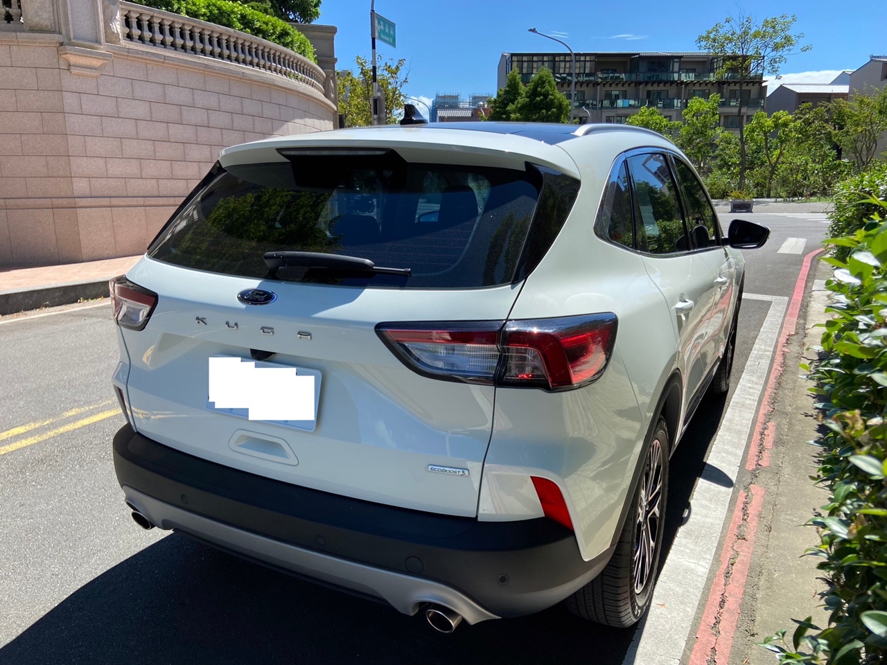 FB搜尋【誠信小邱專業中古車經理人】全額貸 免頭款 低利率 / 職軍貸優惠  第4張相片