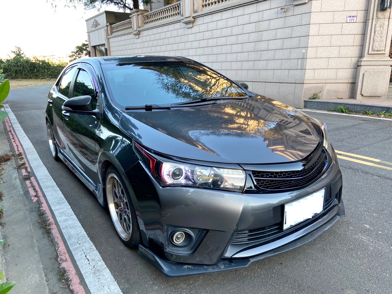 FB搜尋【誠信小邱專業中古車經理人】全額貸 免頭款 低利率 / 職軍貸優惠  第3張相片