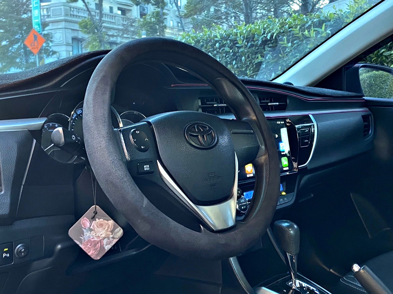 FB搜尋【誠信小邱專業中古車經理人】全額貸 免頭款 低利率 / 職軍貸優惠  第6張相片