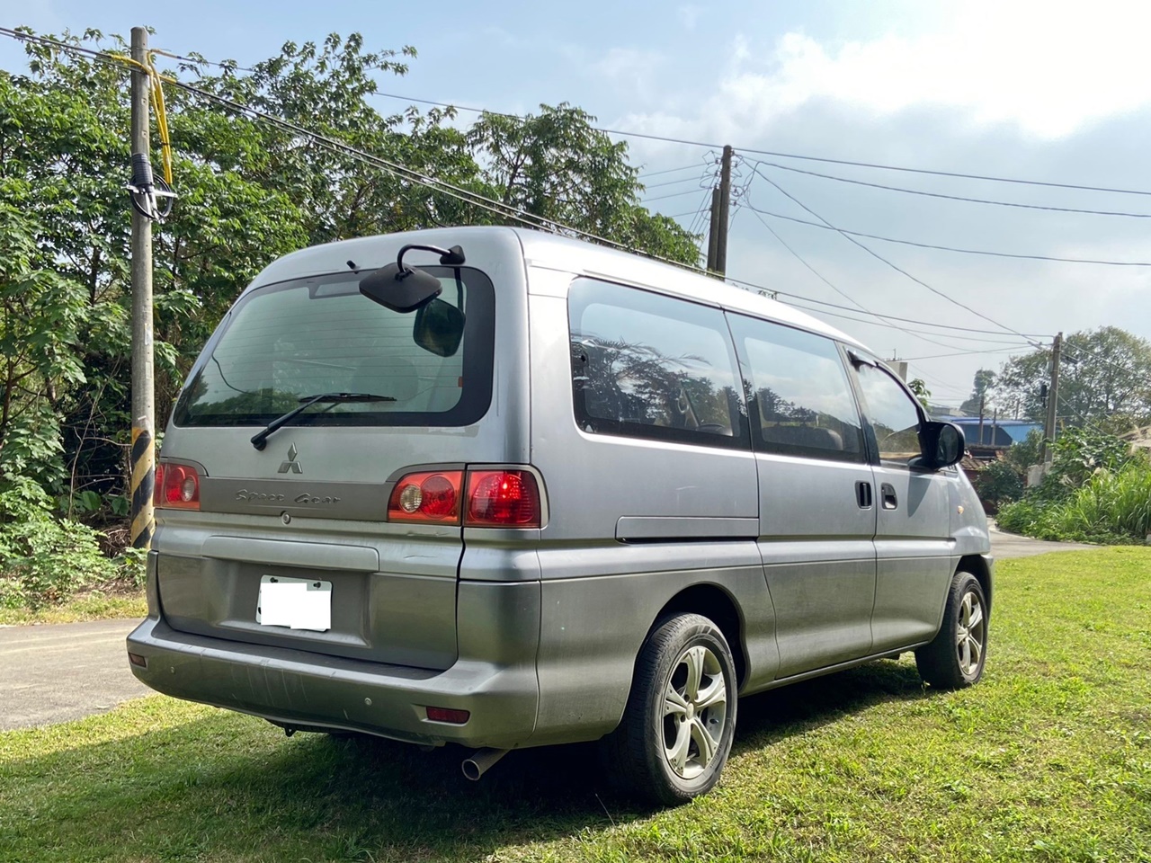 FB搜尋【誠信小邱專業中古車經理人】全額貸 免頭款 低利率 / 職軍貸優惠  第4張相片