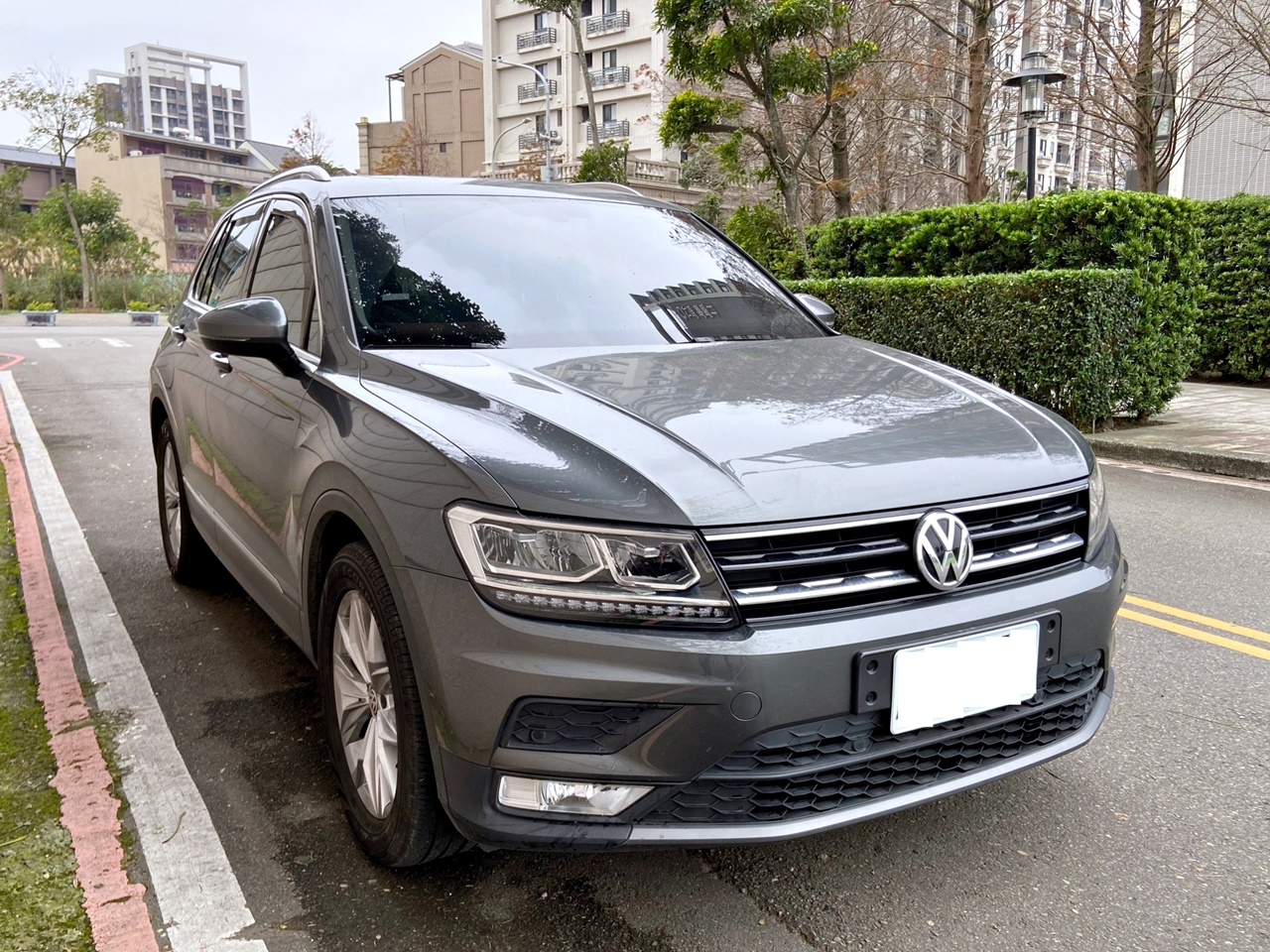 FB搜尋【誠信小邱專業中古車經理人】全額貸 免頭款 低利率 / 職軍貸優惠  第3張相片