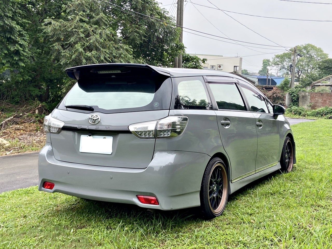 FB搜尋【誠信小邱專業中古車經理人】全額貸 免頭款 低利率 / 職軍貸優惠  第4張相片