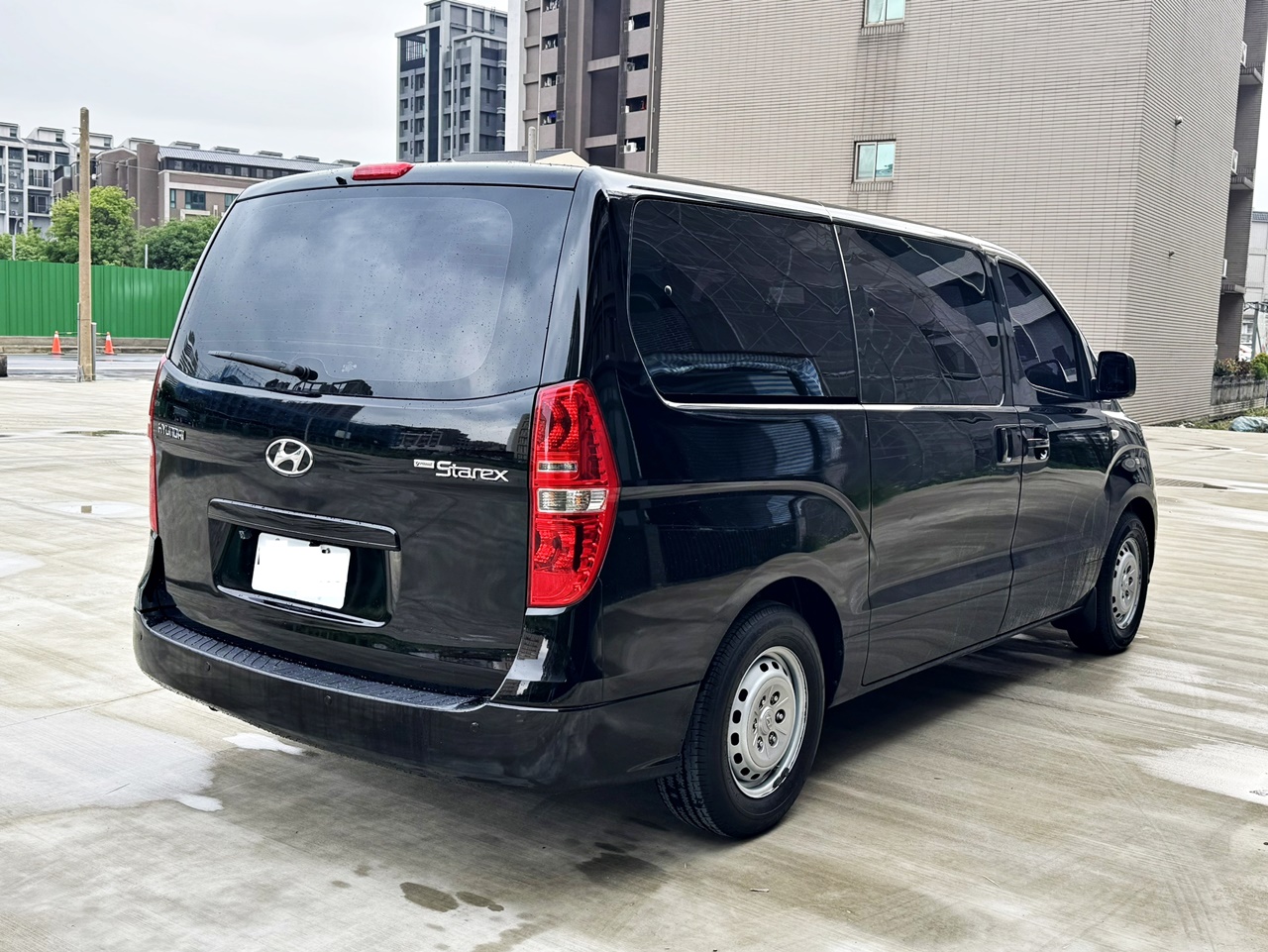 FB搜尋【誠信小邱專業中古車經理人】全額貸免頭款 原住民職軍身分貸款更優惠  第5張相片