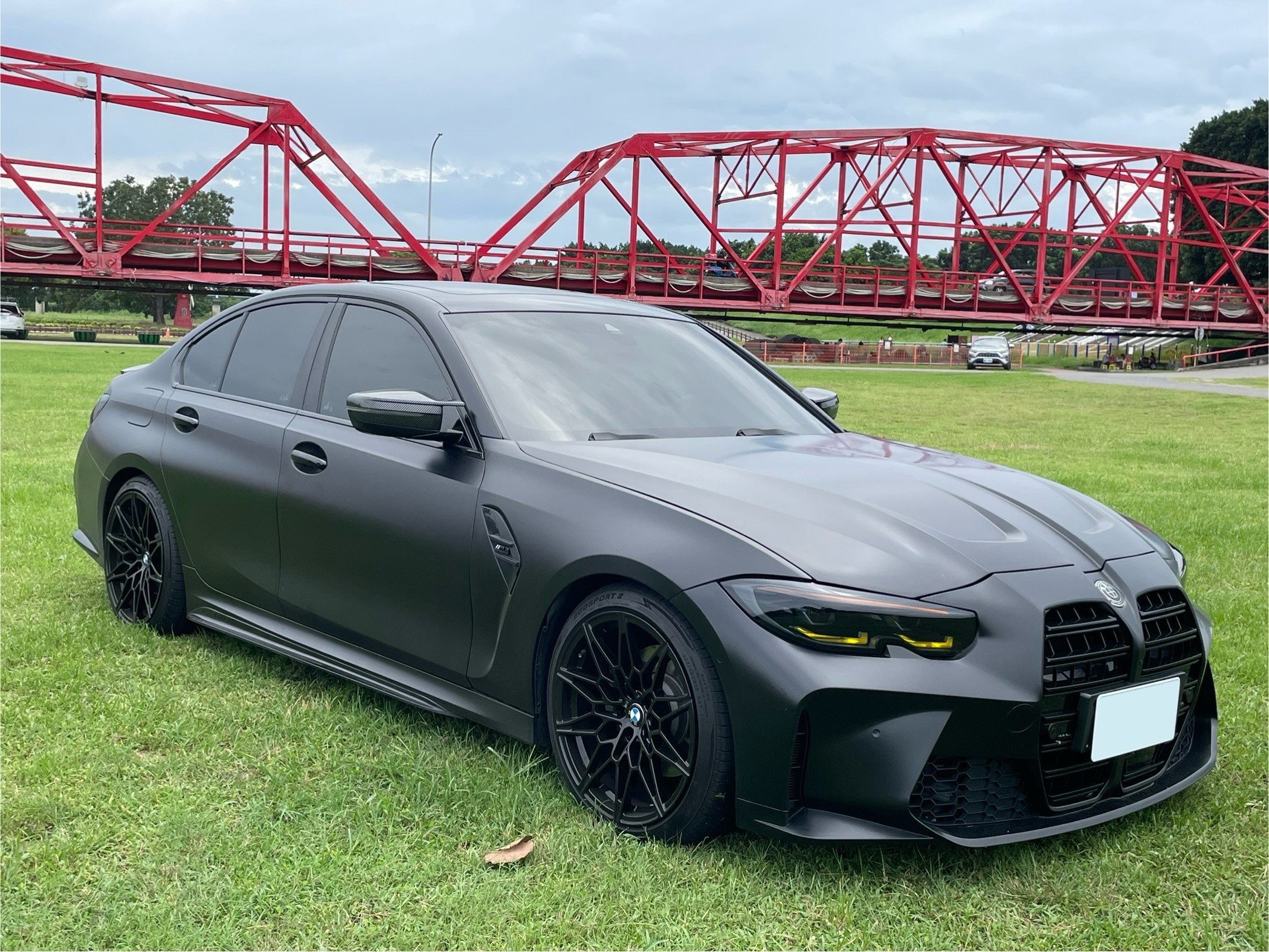 2019年 BMW 330i 2.0   第1張相片