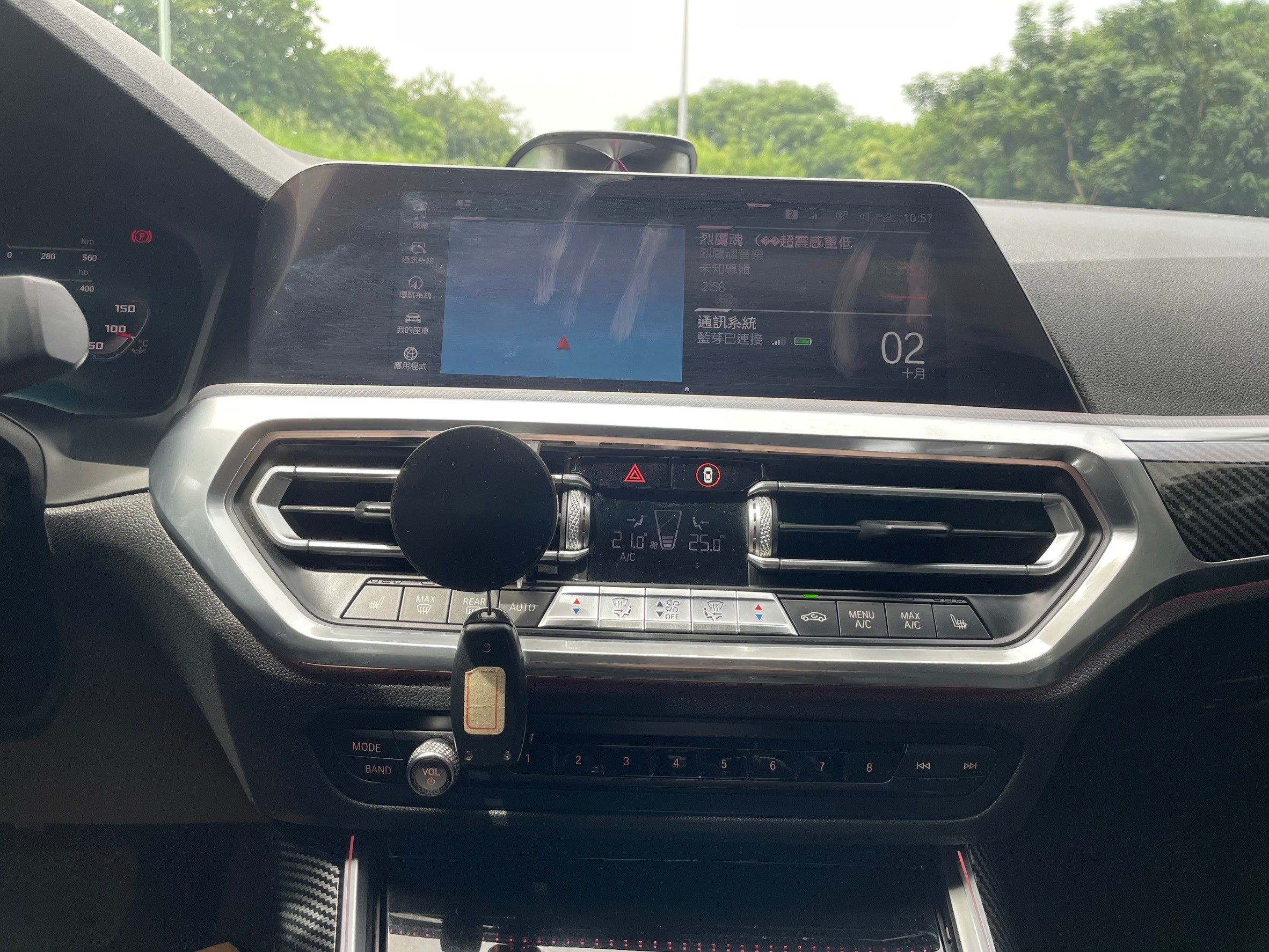 2019年 BMW 330i 2.0   第9張相片