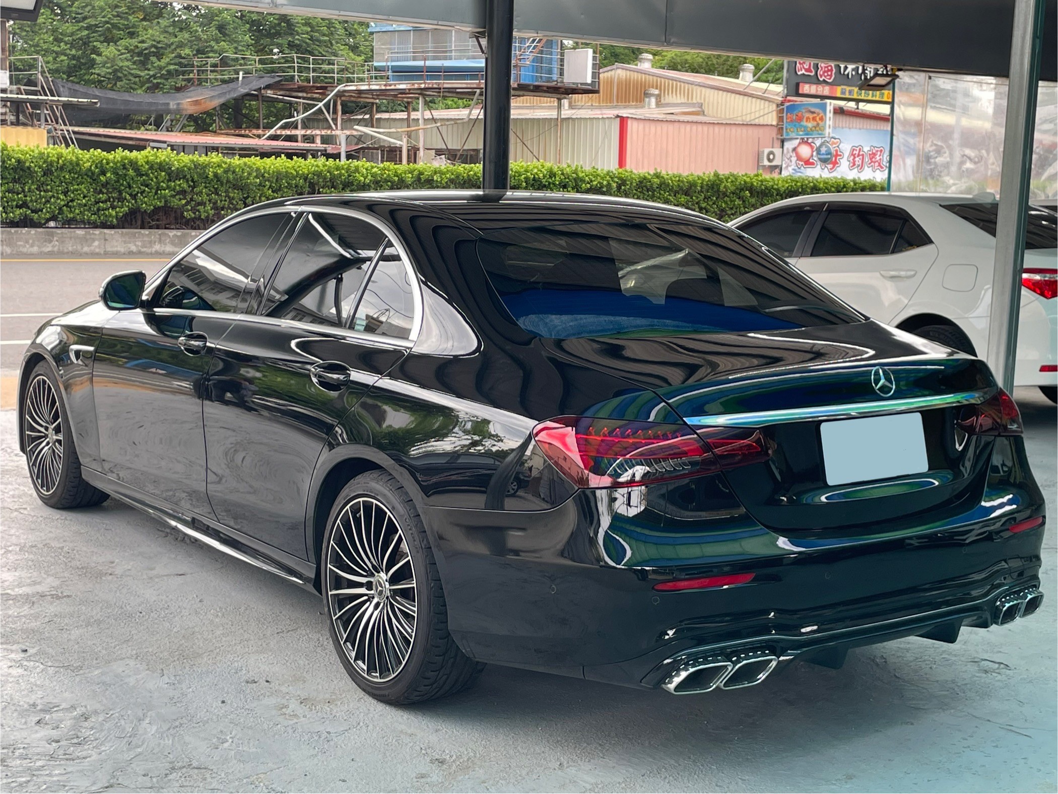 【 2016年 | M-Benz E200d | 柴油 】  第2張相片