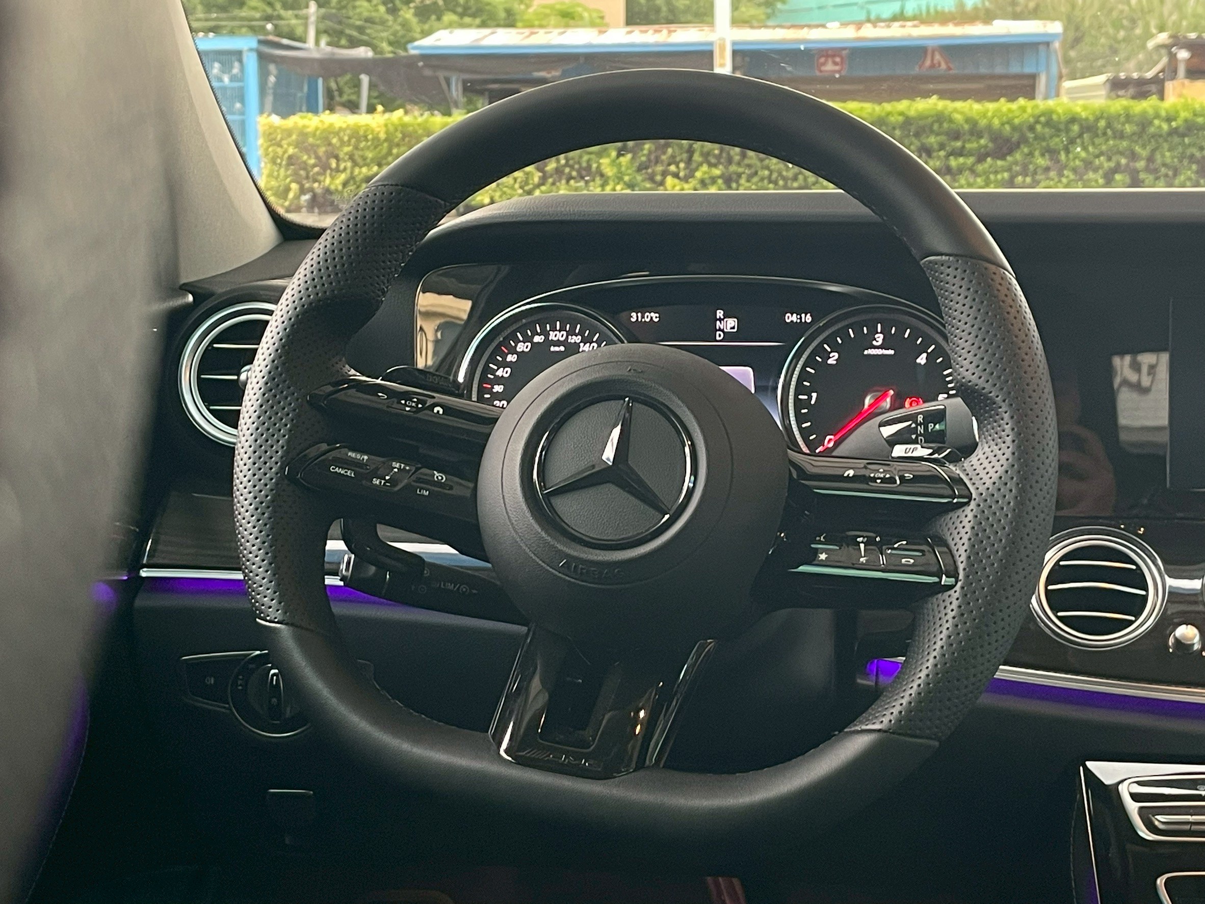 【 2016年 | M-Benz E200d | 柴油 】  第7張相片