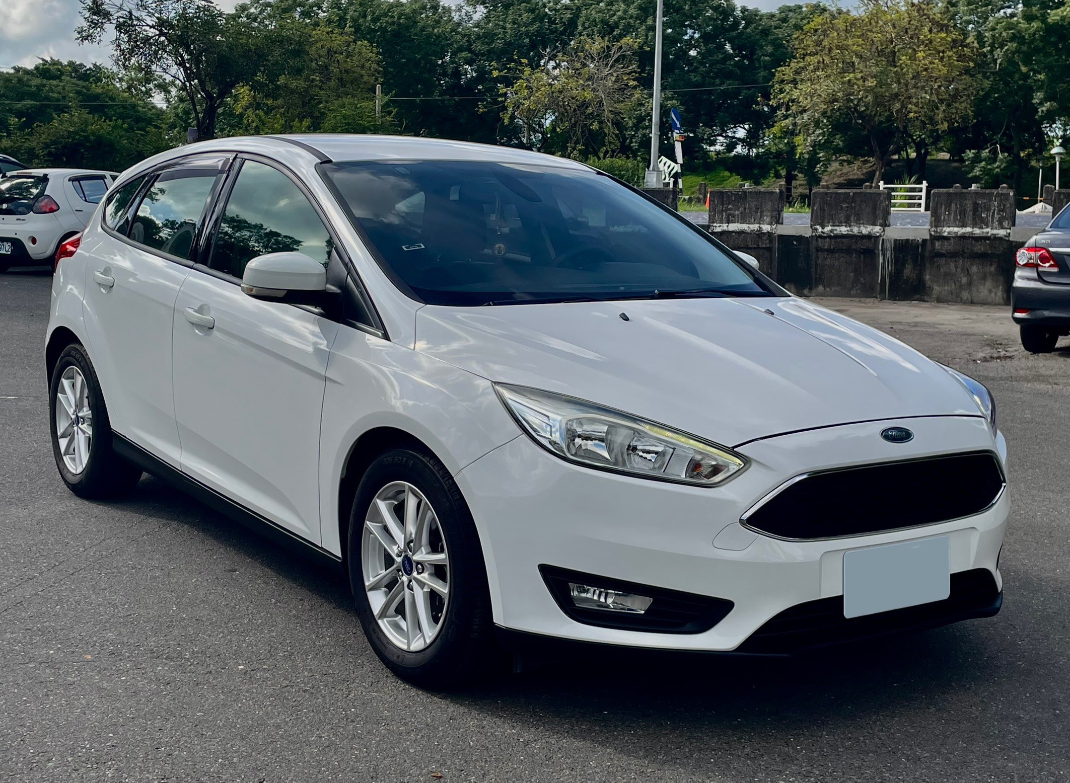 2016年 Focus 1.6 里程僅7萬  第8張相片