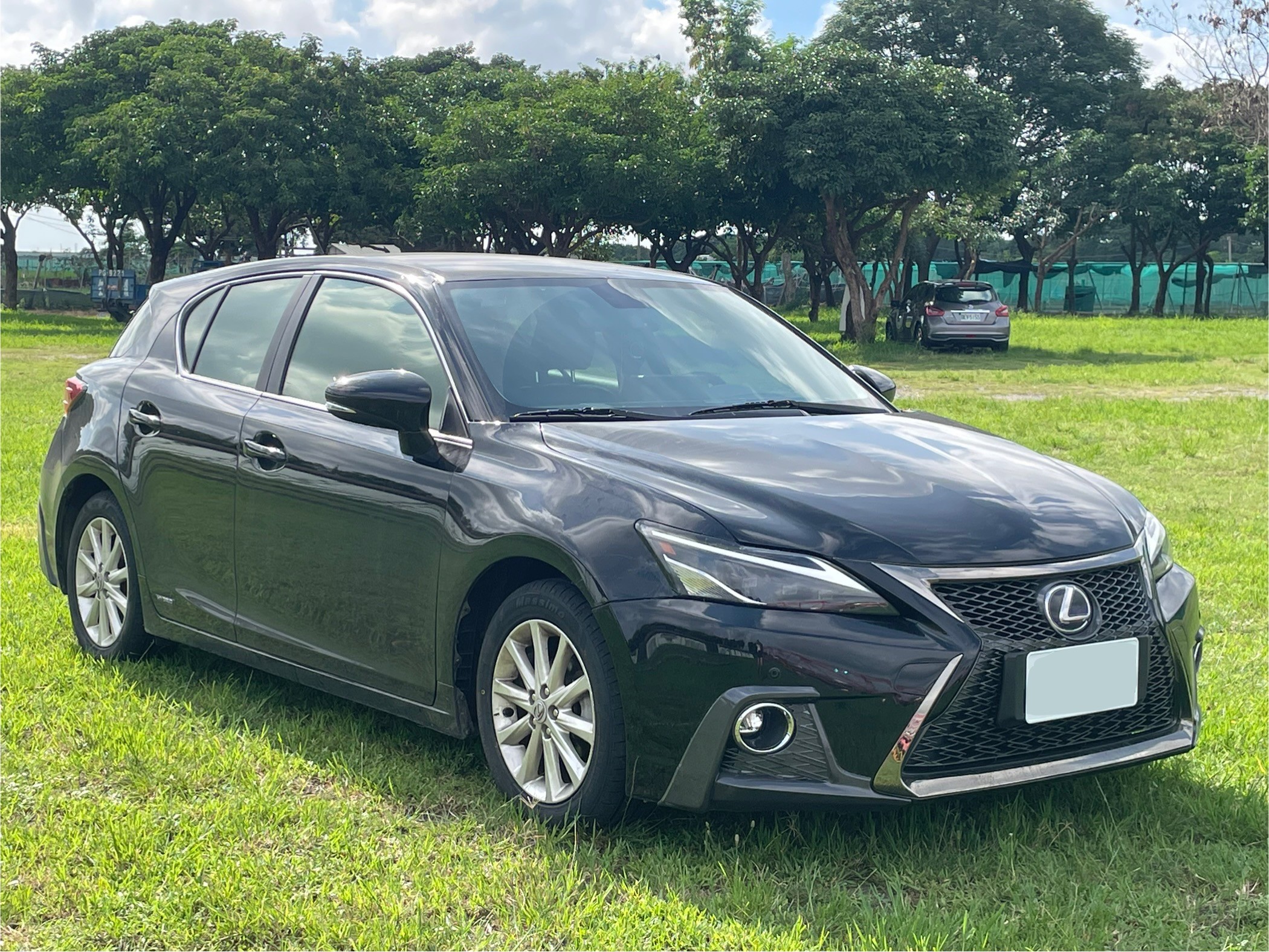 2013年 Lexus CT200h 1.8  第7張相片
