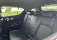 2013年 Lexus CT200h 1.8  第10張縮圖