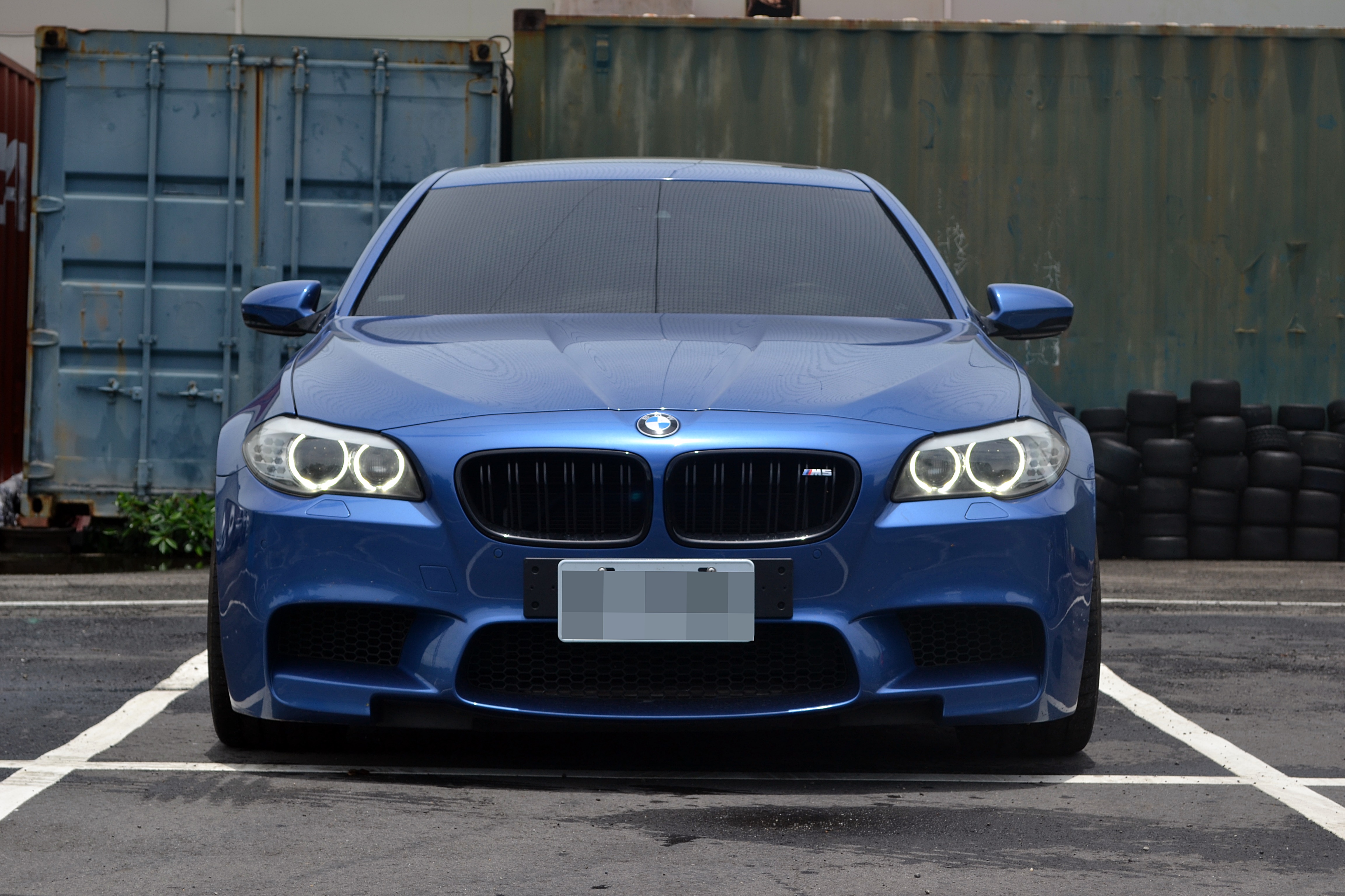 2012 BMW M5 4.4 跑9萬 v8雙渦輪增壓 560匹馬力 -潘先生 電話/Line:0982120974  	  第2張相片