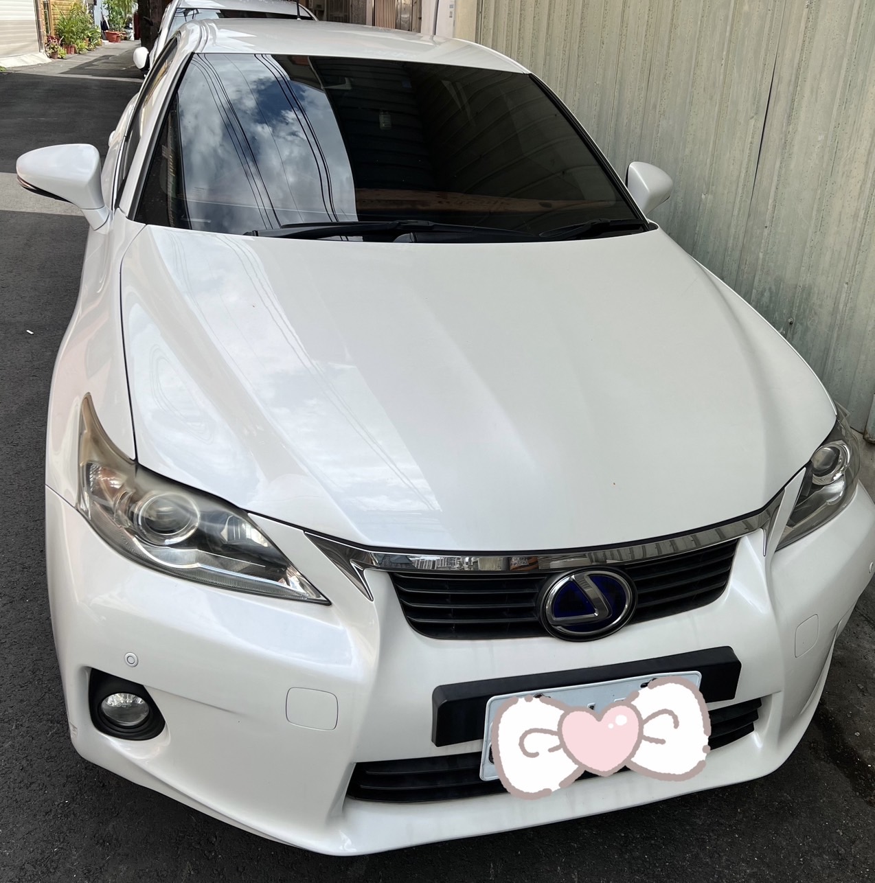自售 lexus ct200h二手車~~好開好養稅金便宜代步神車  第1張相片