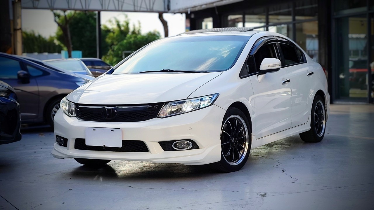 IG.evo_maple看更多 #2012 本田 CIVIC 9代 K14 1.8 VTI-S 天窗 快撥 /國產代步車.lancer.altis.mazda3.elantra.focus.stline全車系新舊款可介紹尋車.全台高價收購  第2張相片