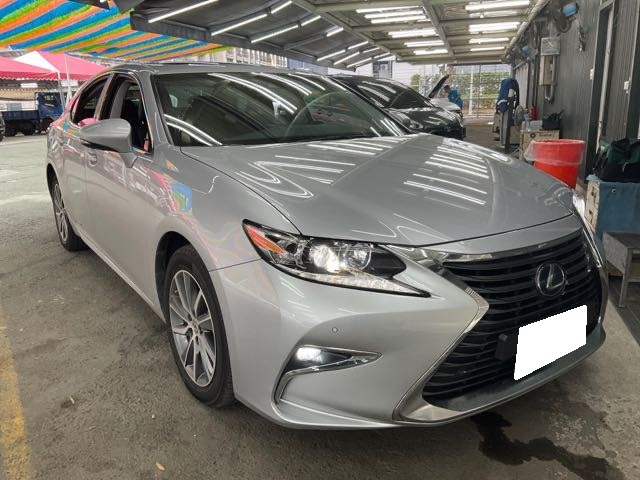 2016 LEXUS ES300H 2.5L 8.8萬公里 豪華版 NT$550,000 LINE:PT0974  第1張相片