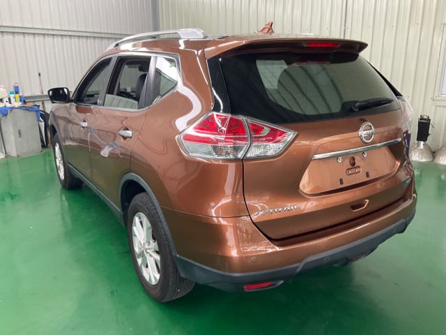 2016 NISSAN X-TRAIL 2.0L 7.7萬公里 完美影音板 NT$200,000  第1張相片