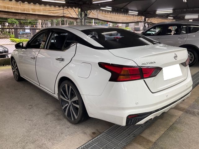 2020 NISSAN ALTIMA 2.0L 5.2萬公里 卓越旗艦版 NT$590,000 LINE:PT0974  第1張相片