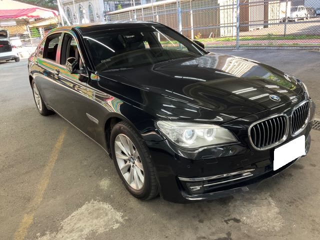 2014 BMW 大7油電 3.0L 12.5萬公里 2021年更換大電池 NT$280,000  第1張相片