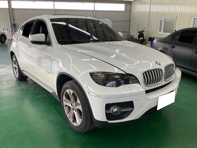 2011 BMW X6 3.0L 4WD 14.2萬公里 35I 天窗 汽油 NT$280,000  第1張相片