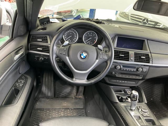 2011 BMW X6 3.0L 4WD 14.2萬公里 35I 天窗 汽油 NT$280,000  第4張相片