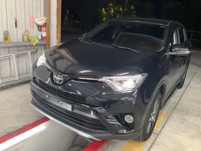 2017 Toyota rav4 尊爵 2.0l 2.3萬公里 ACC NT$430,000  第6張相片