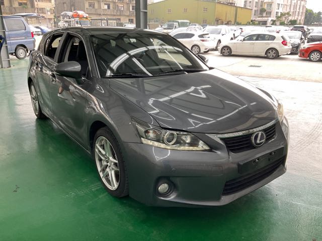 2013 LEXUS CT200H 1.8L 12.6萬公里 已更換原廠大電池 NT$290,000 PT0974  第1張相片